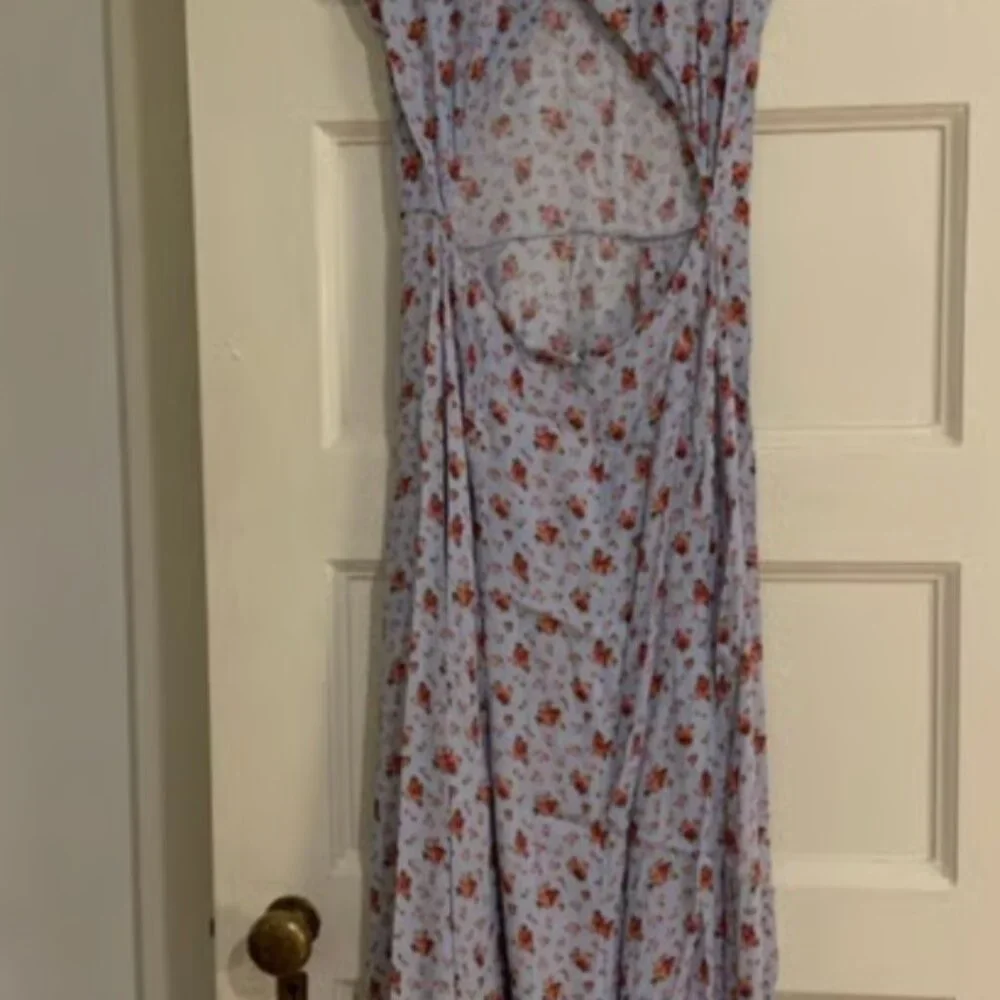 Reformation Gavin Dress , sz 12, Petunia - Picture 3 of 3